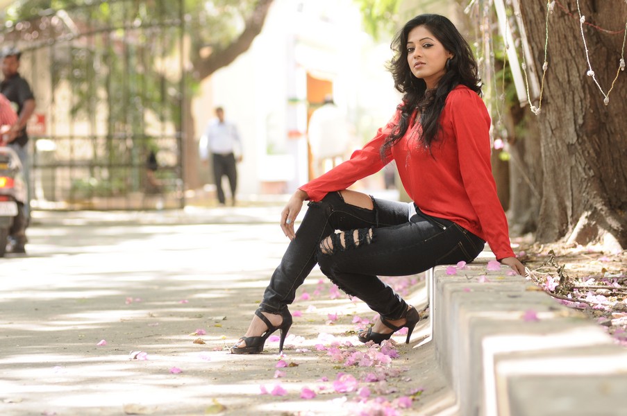 Actress Reshma Latest Photoshoot Gallery