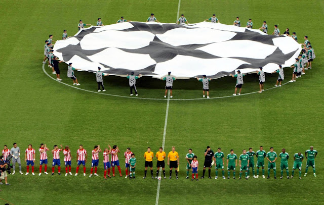 Ο δρόμος για τ' αστέρια...