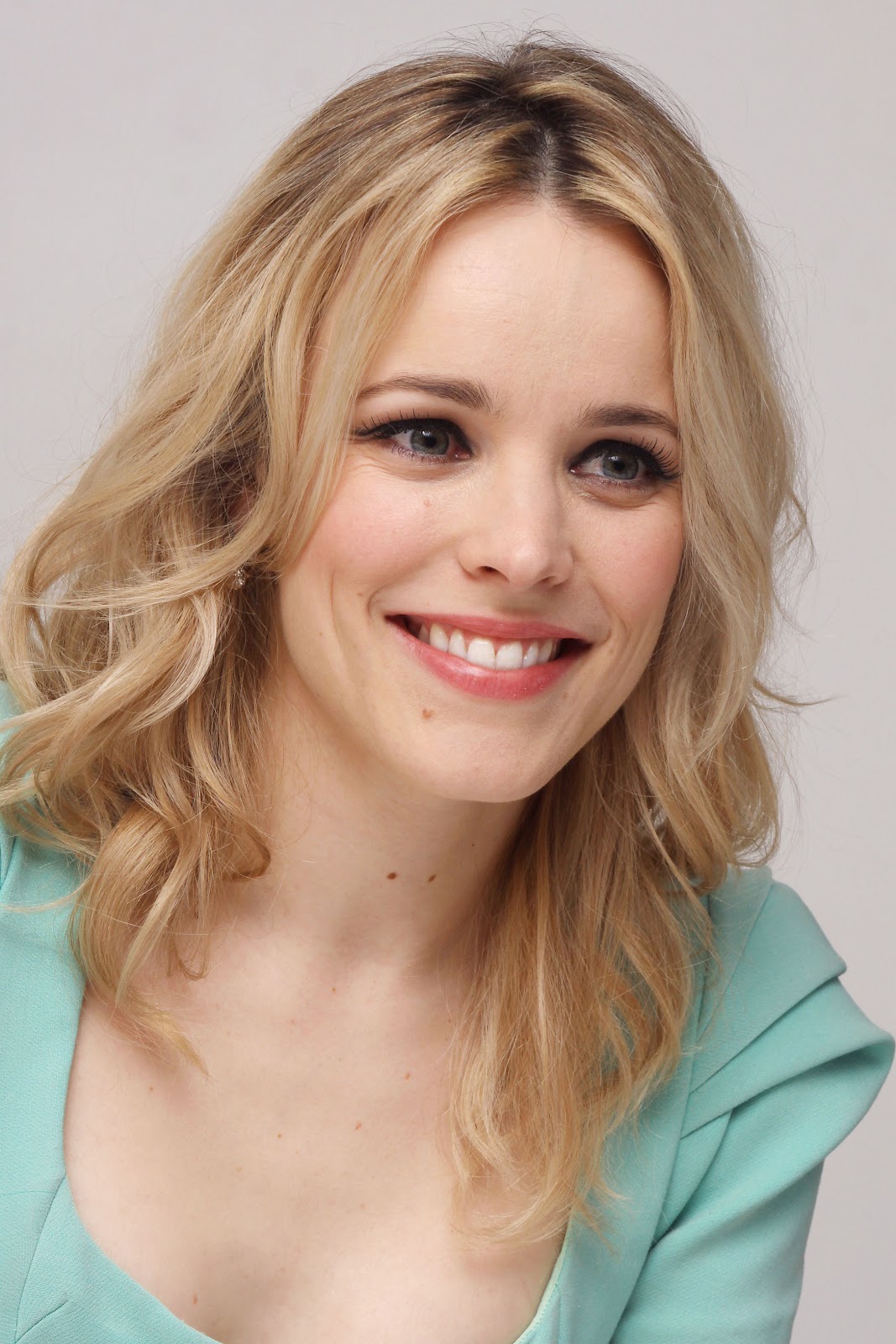 Rachel McAdams pictures gallery (18) | Film Actresses Rachel Mcadams