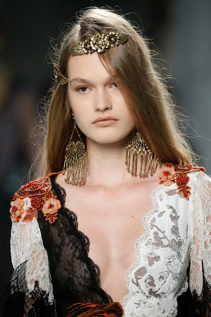 Rodarte Spring 2016 Ready-To-Wear NYFW