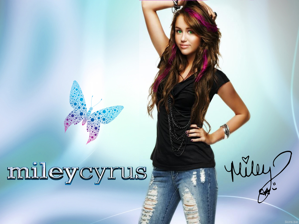 Milly Cyrus ~ Live & Enjoy with Girls..