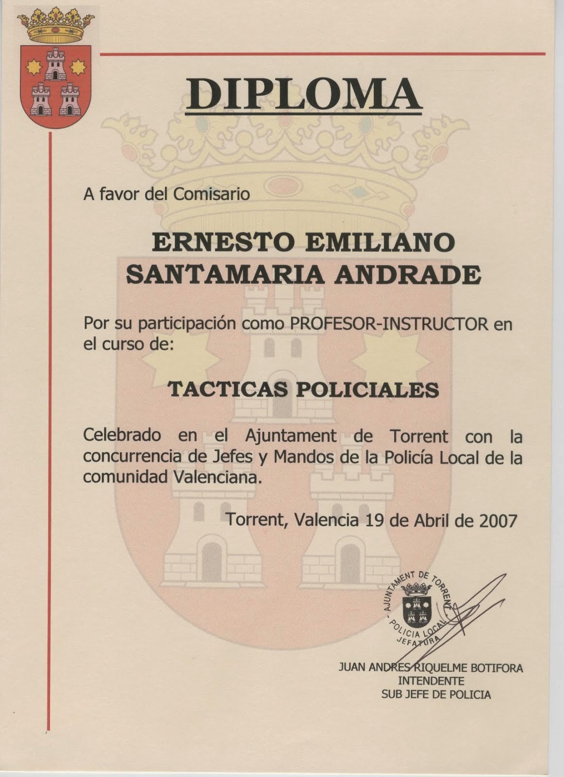 EL COMISARIO ERNESTO SANTAMARIA PROFESOR DE LA POLICÍA DE TORRENT - ESPAÑA