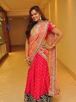 Ashwini dazzling at Trendz Vivah Exhibition-cover-photo