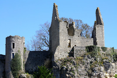 Crumbling Castle