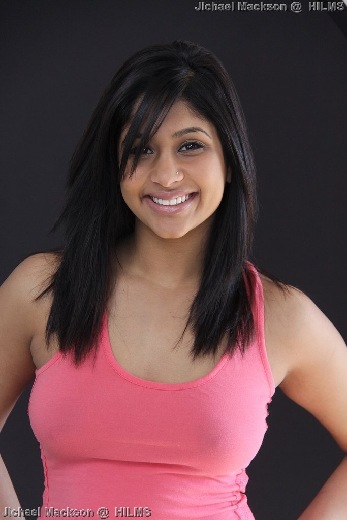 Hot Photoshoot of a Desi Model :::--- JM | Funny Mania - فن مینیا