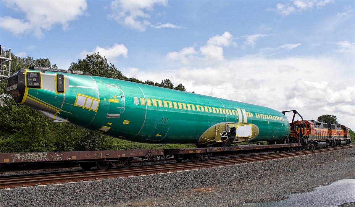 Boeing Supplier Deliveres 10,000th 737 Fuselages