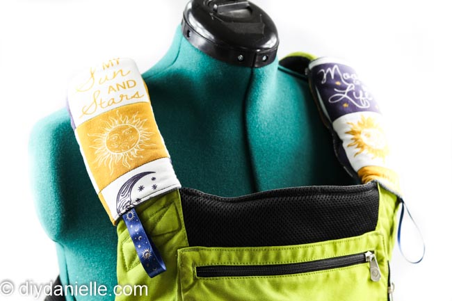 How to sew easy drool pads for a baby carrier DIY Ergobaby Carrier Drool Pads