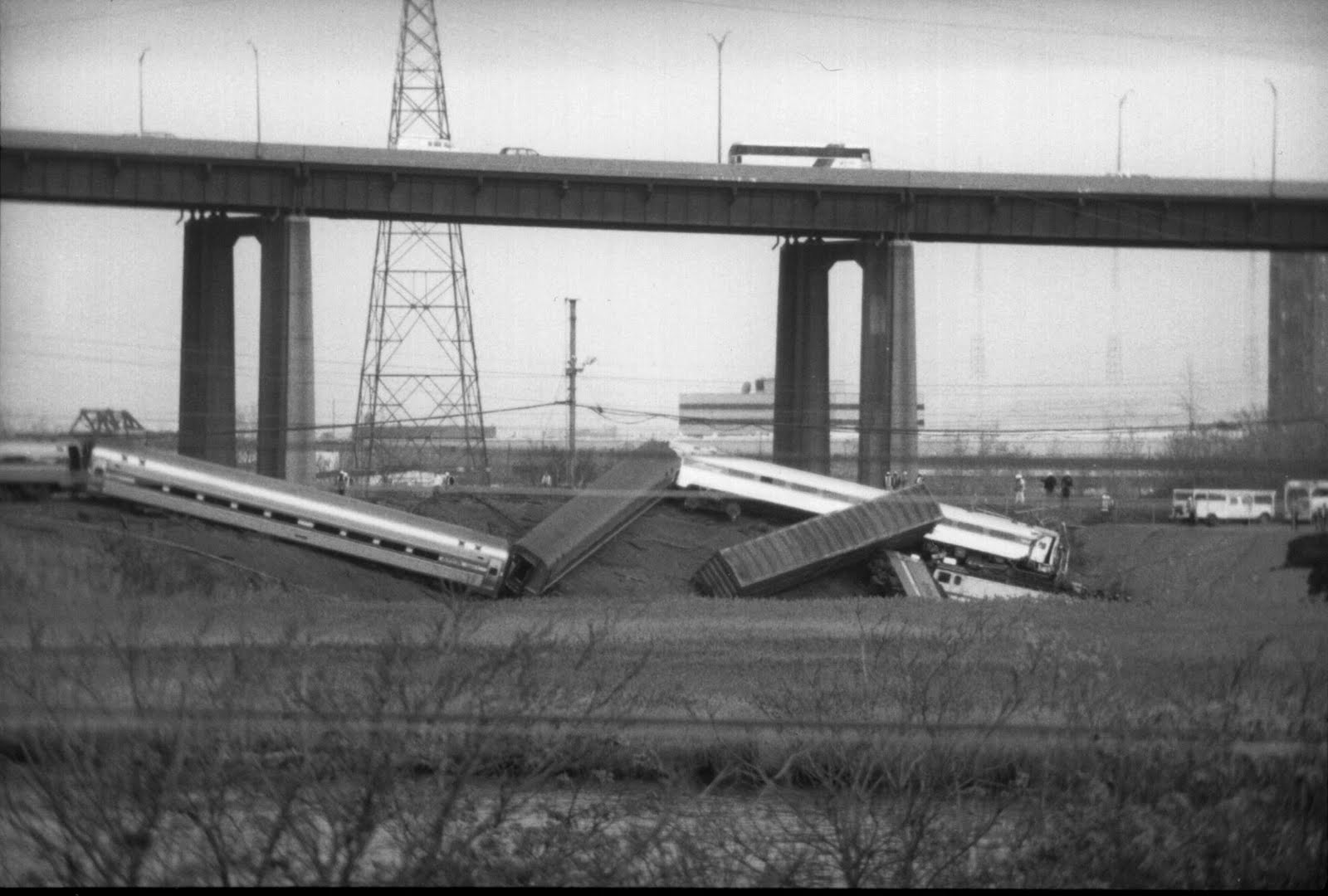 Sully's Photo: Secaucus train crash: 1997