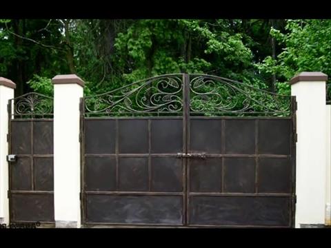 IRON AND STEEL GATE DESIGN: Iron gate with upper unique design