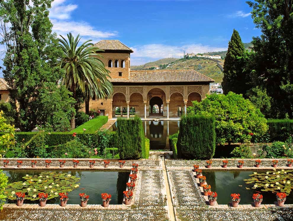 Guía Turístico de Granada : Hashim Ibrahim Cabrera nos abre las puertas ...