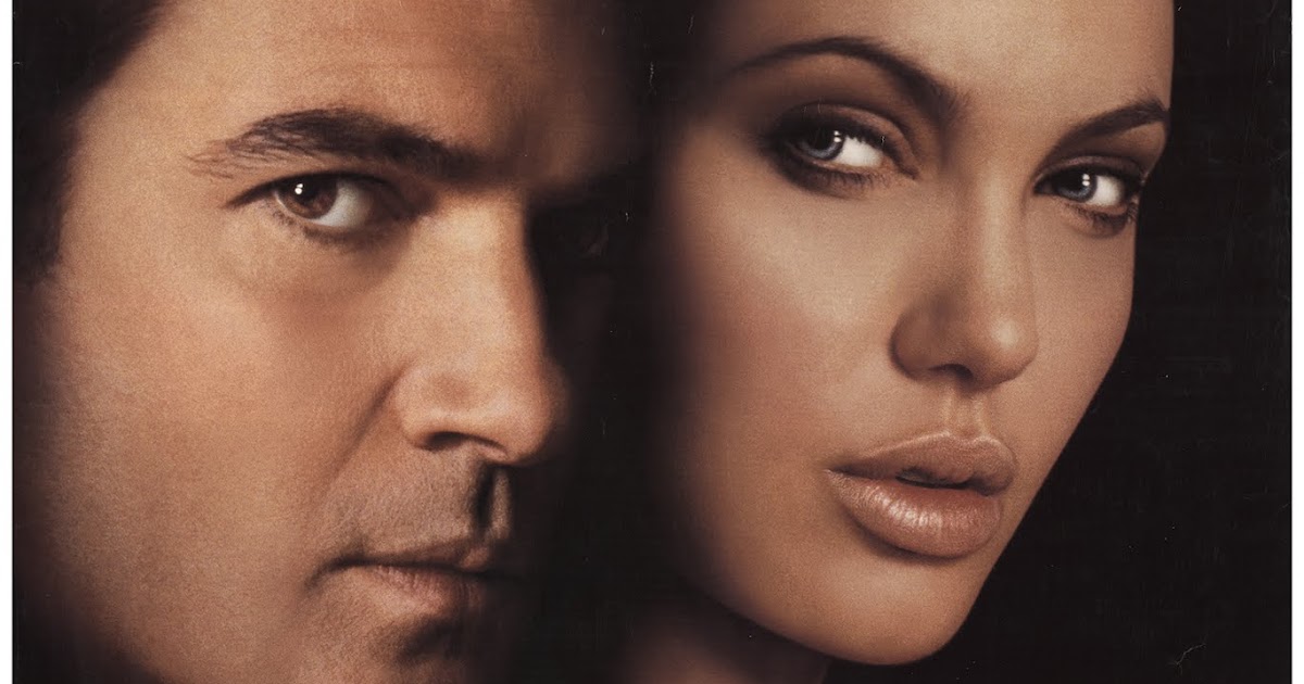 Film Critic, Esq. Original Sin (2001)