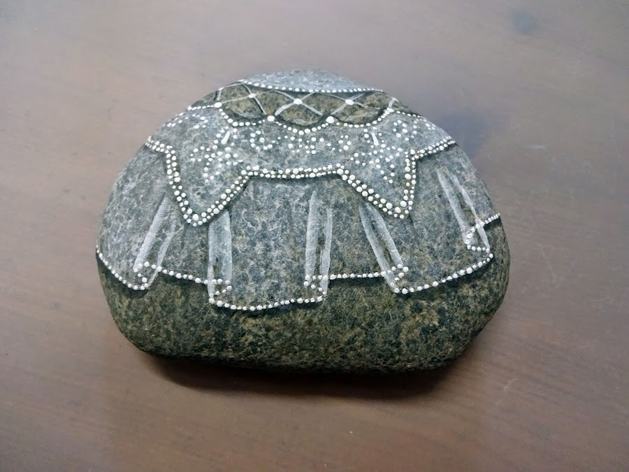 curso como pintar piedras a mano