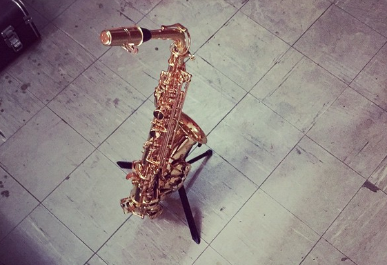1 Seun Kuti shows off his Million Naira Saxophone