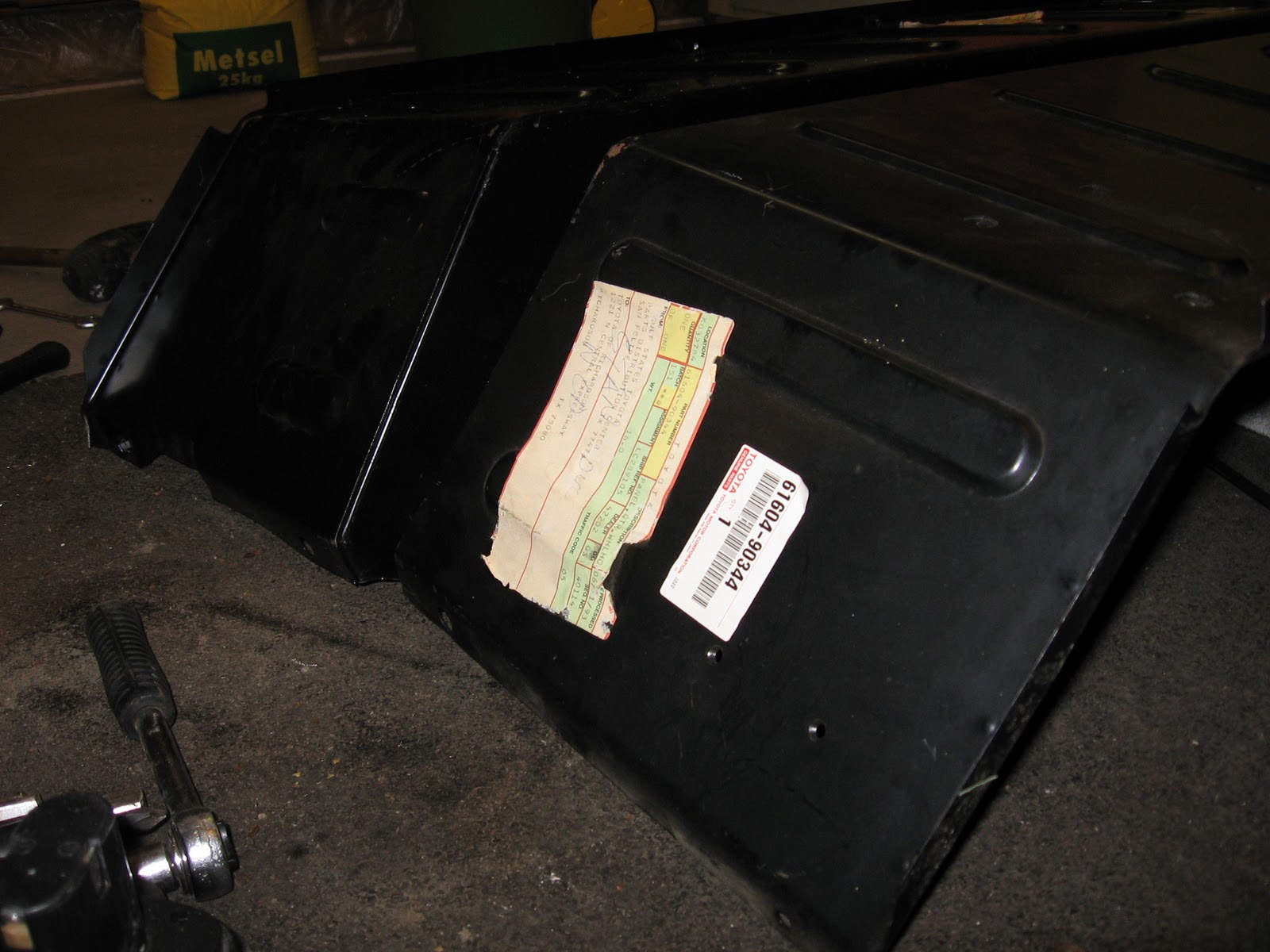 Toyota LandCruiser FJ40 BJ40 BJ42 How Car Restoration Works