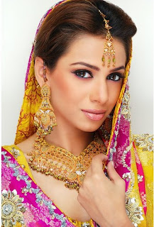 Pakistani Model In Latest Jewelry Design