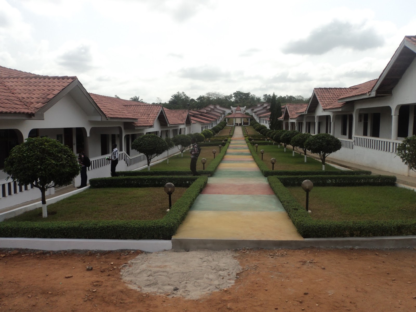 yaW owusU's villagE INTERNATIONAL COMMUNITY SCHOOL READY TO ROLL