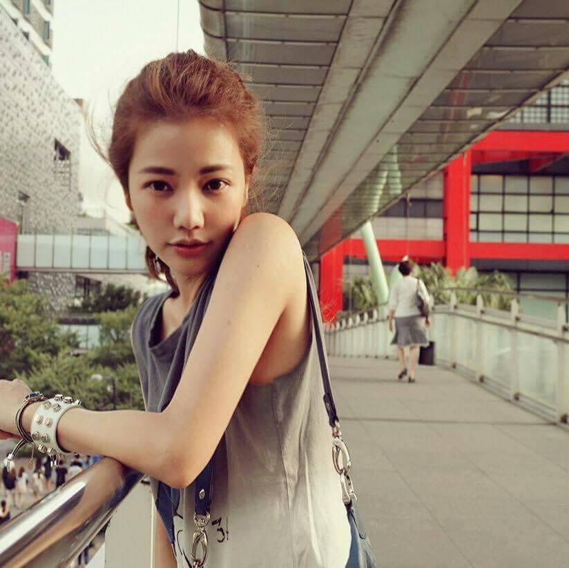 Lure Hsu Youthful Taiwanese Women Amazes On Kaki Share