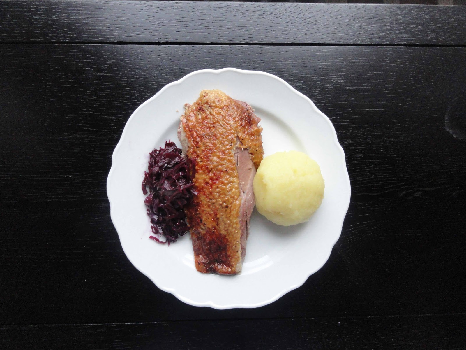 KüchenKlassiker: Ente mit Rotkraut &amp; Kartoffelknödel