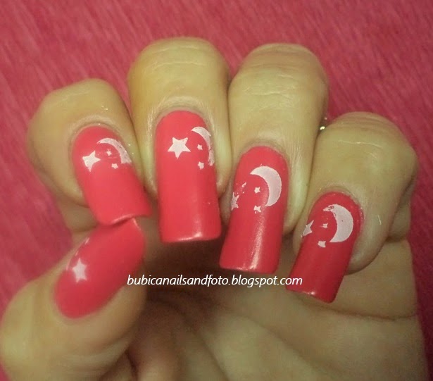 simple nails 1306 Turkey independence , flag style nail art