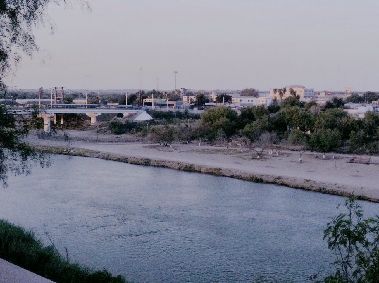 From the desk of Pastor Ortiz.../Del escritorio del Pastor Ortiz... Preaching in Roma, TX