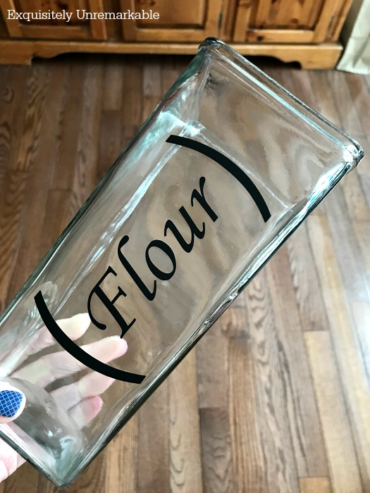 DIY Thrift Store Makeover Glass Vase with FLOUR vinyl decal