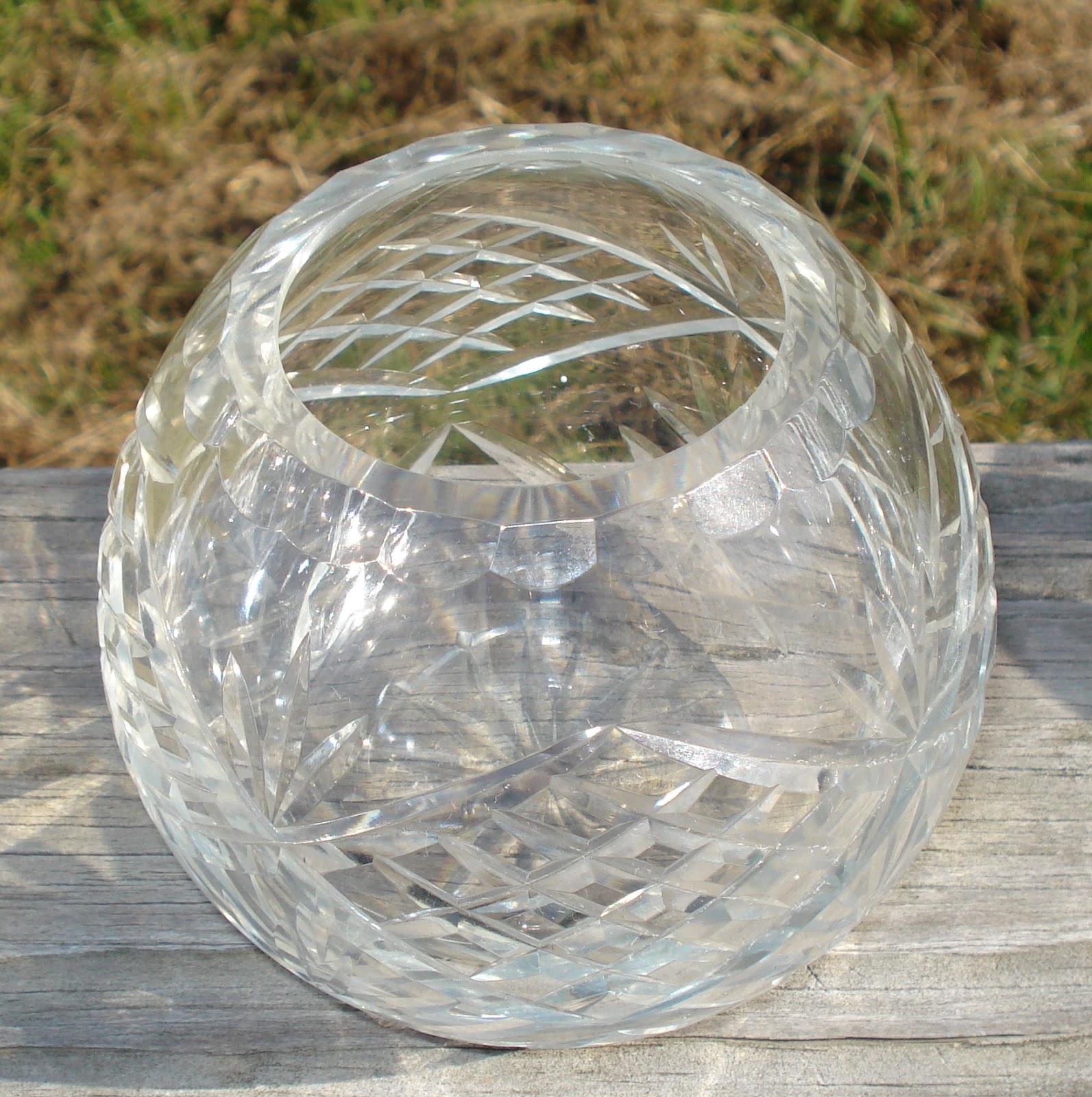Lovely Vintage Lead Crystal Clear Cut Rose Bowl 4" D x 4.50" HEC