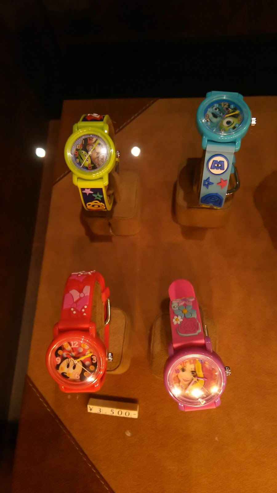 出荷 モンスターズインク 時計 hife.hr