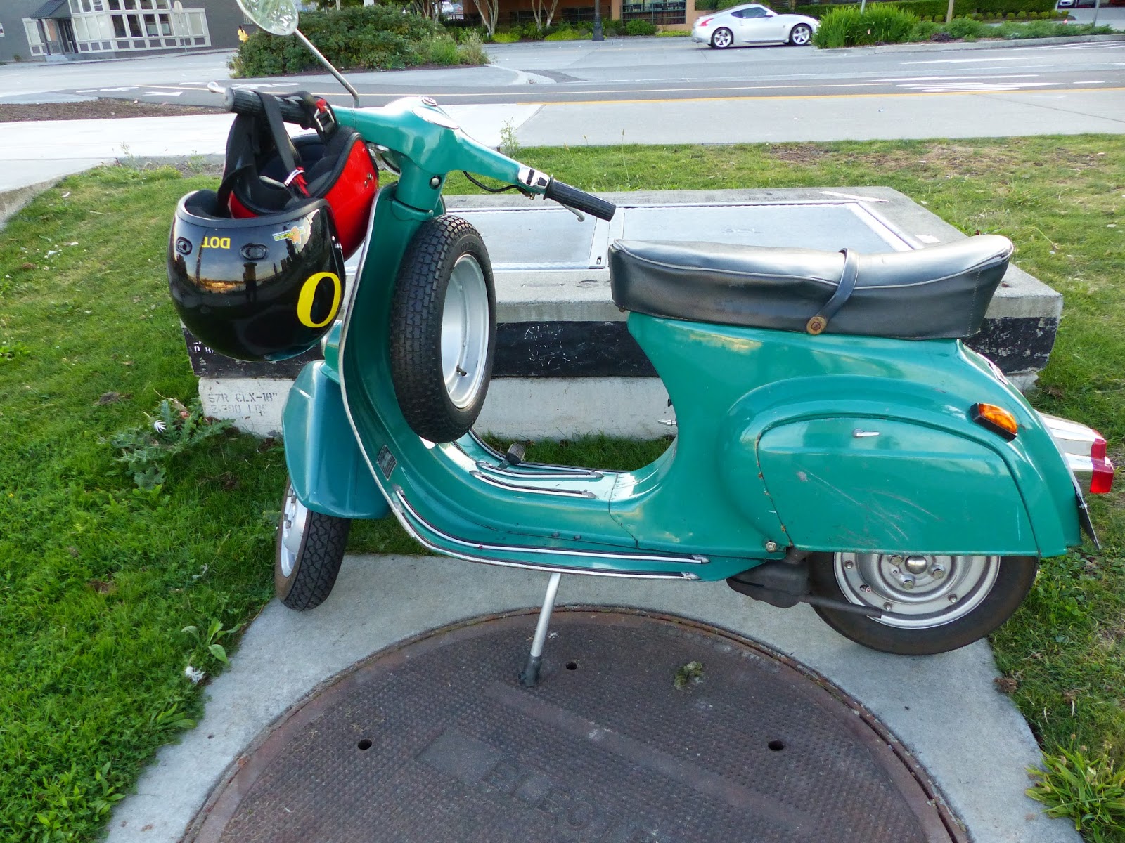 OldMotoDude Vespa 90 Scooter spotted in Seattle, Wa.
