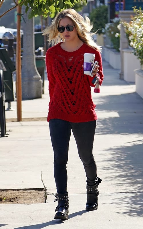 Celeb Diary: Kaley Cuoco in Los Angeles