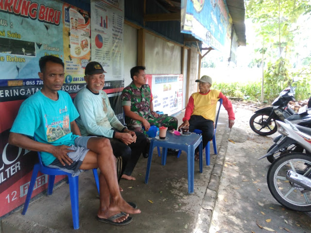 Babinsa Wonorejo Jalin Komsos Dengan Masyarakat