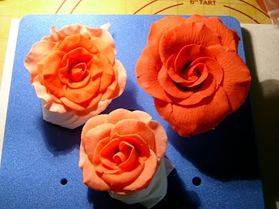 S4202580 1 Frau Rosenfräulein Mit Rosen Delikat Essen https://rosenprodukte.com zucker