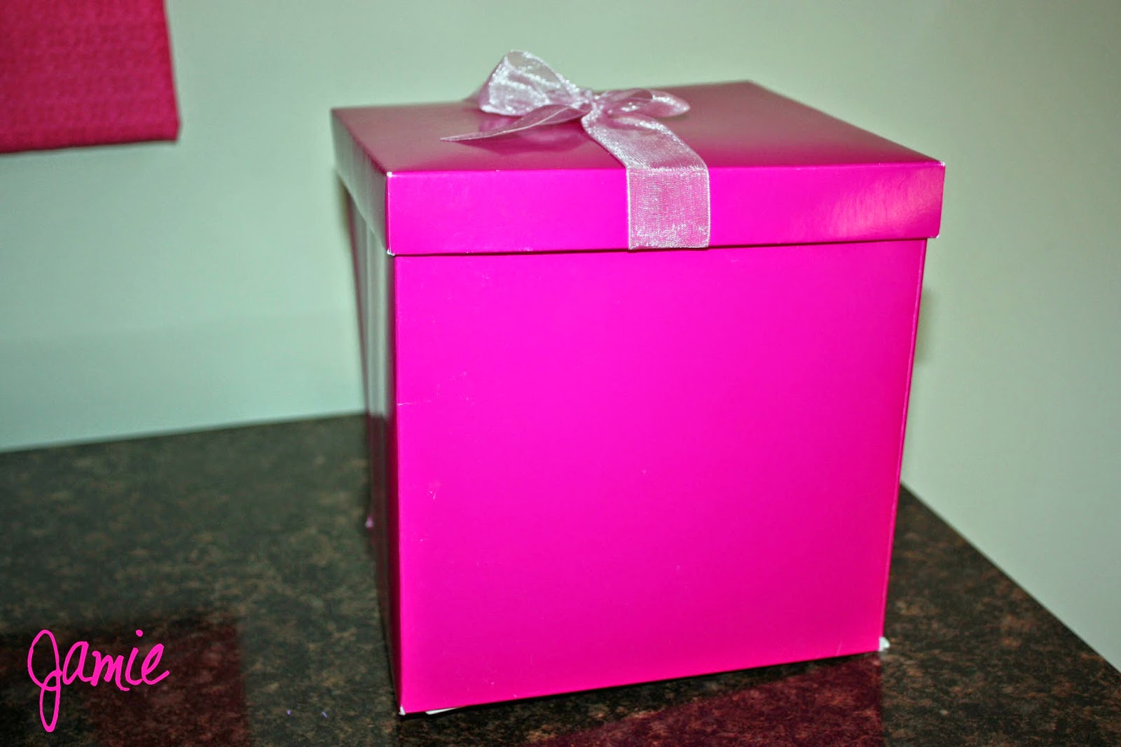 My Fashionable Designs: DIY Pretty Storage Box