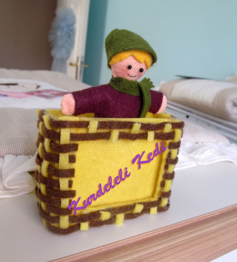 Kurdeleli Kedi Keçeden Çocuk / Bebek Yapımı