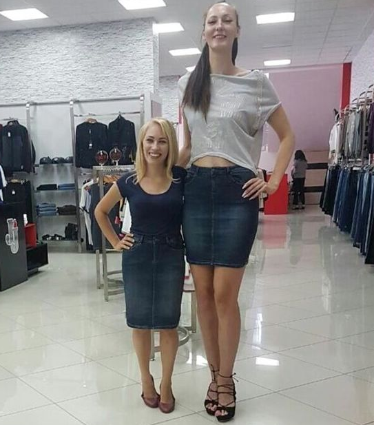 tall-girls-famous-personality-female-bodybuilders