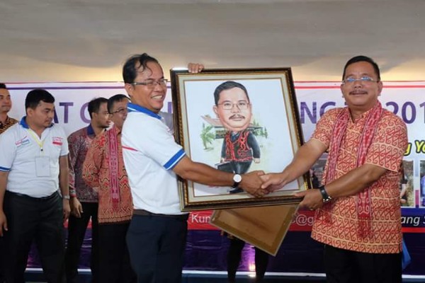 Bupati Sekadau Buka RAT CU Keling Kumang