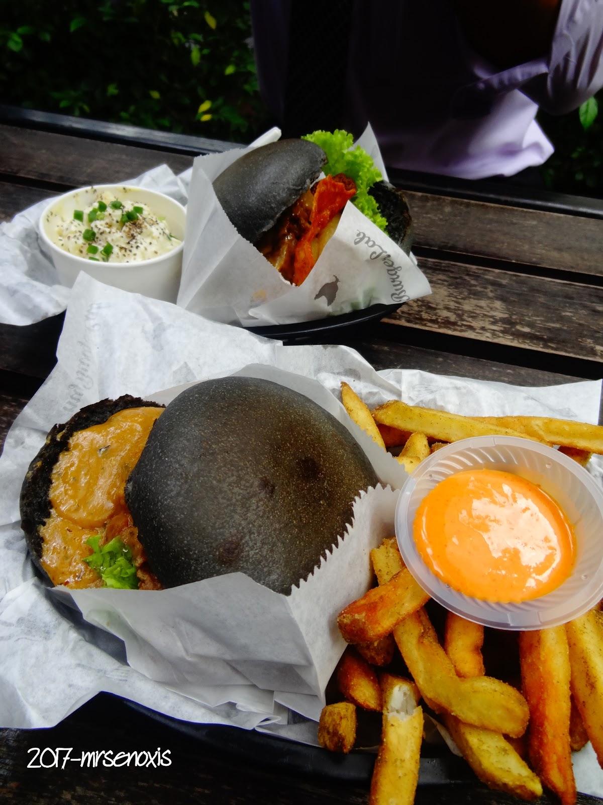 Me as MrsEnoxis Lunch Burger Lab Cyberjaya