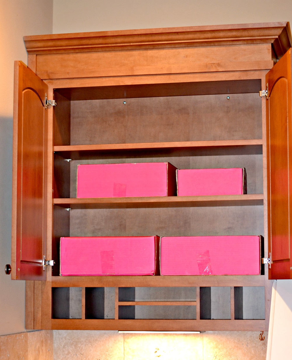 Simple Tips To Help You Organize Your Kitchen Drop Zone