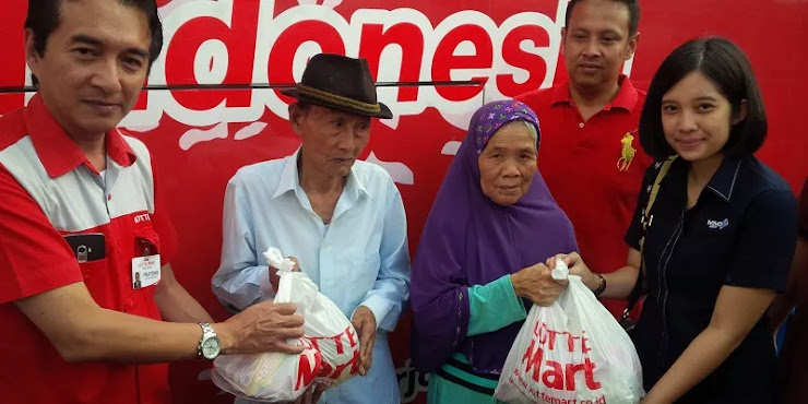 MNC Group dan Lottemart Bagikan 1000 Sembako di Bandung