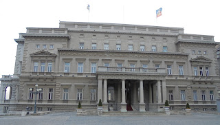 το Νέο Βασιλικό Παλάτι στο Βελιγράδι
