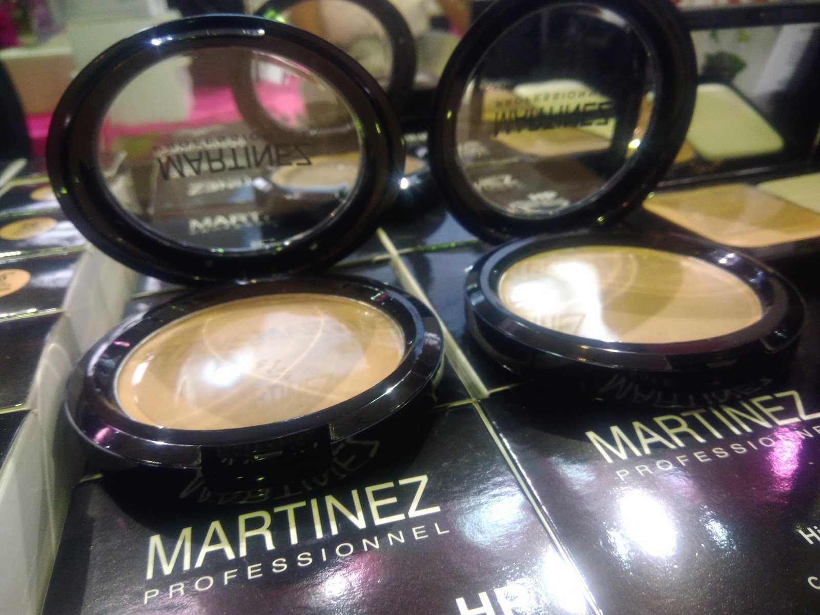 Peluncuran Rangkaian Make Up Martinez Profesional Blog Julayjo