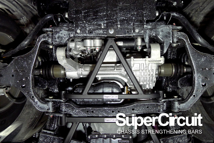 SUPERCIRCUIT CHASSIS STRENGTHENING BARS Nissan Navara NP300 Chassis