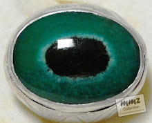 Batu Cincin 'Mata Bacan' dari Pulau Bacan.