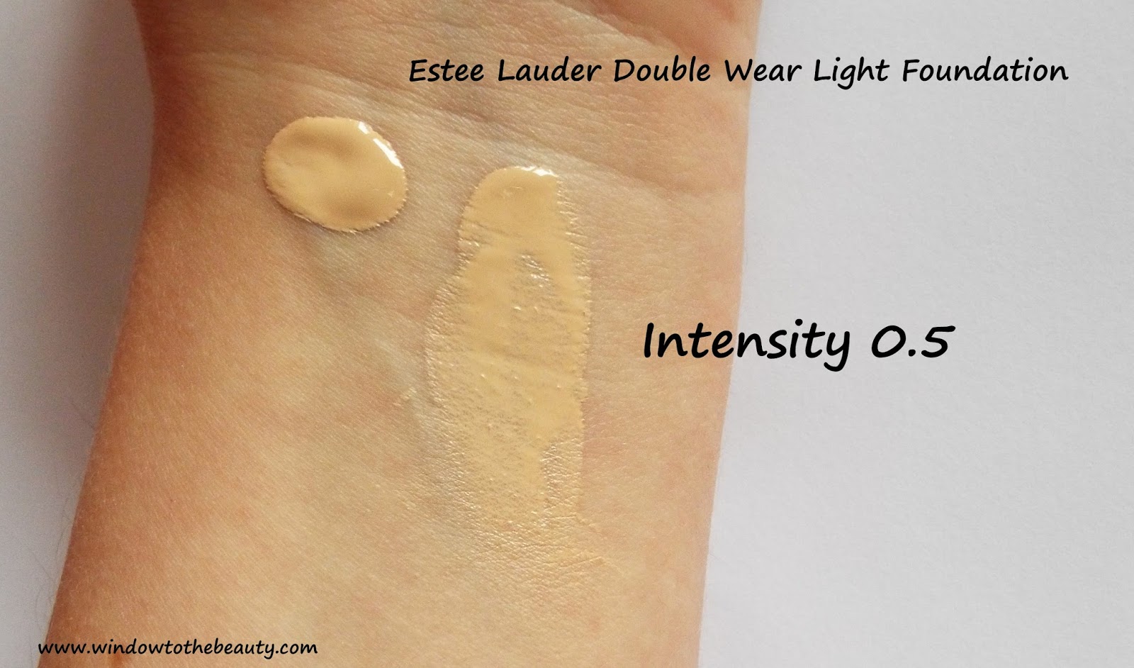 Window to The beauty Estee Lauder Double Wear Light Foundation Review