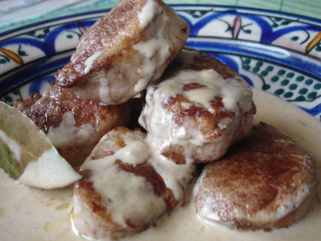 Kochbuch für Max und Moritz: Schweinefilet mit Zimtsauce