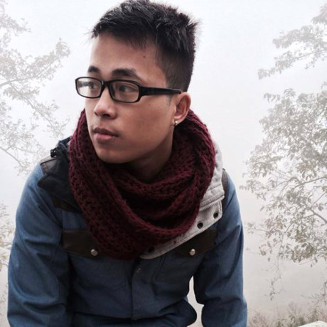 Chàng phụ xe buýt ở Hà Nội hút hồn hành khách nữ - Ảnh 5 Chang phu xe buyt o Ha Noi hut hon hanh khach nu - Anh 5