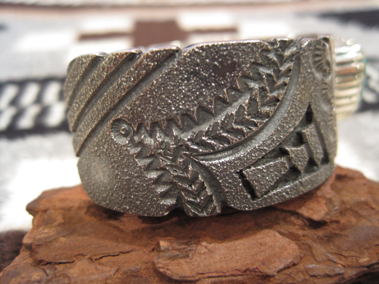 ホピ Victor Lee Masayesva トゥーファーキャストバングル | blogs