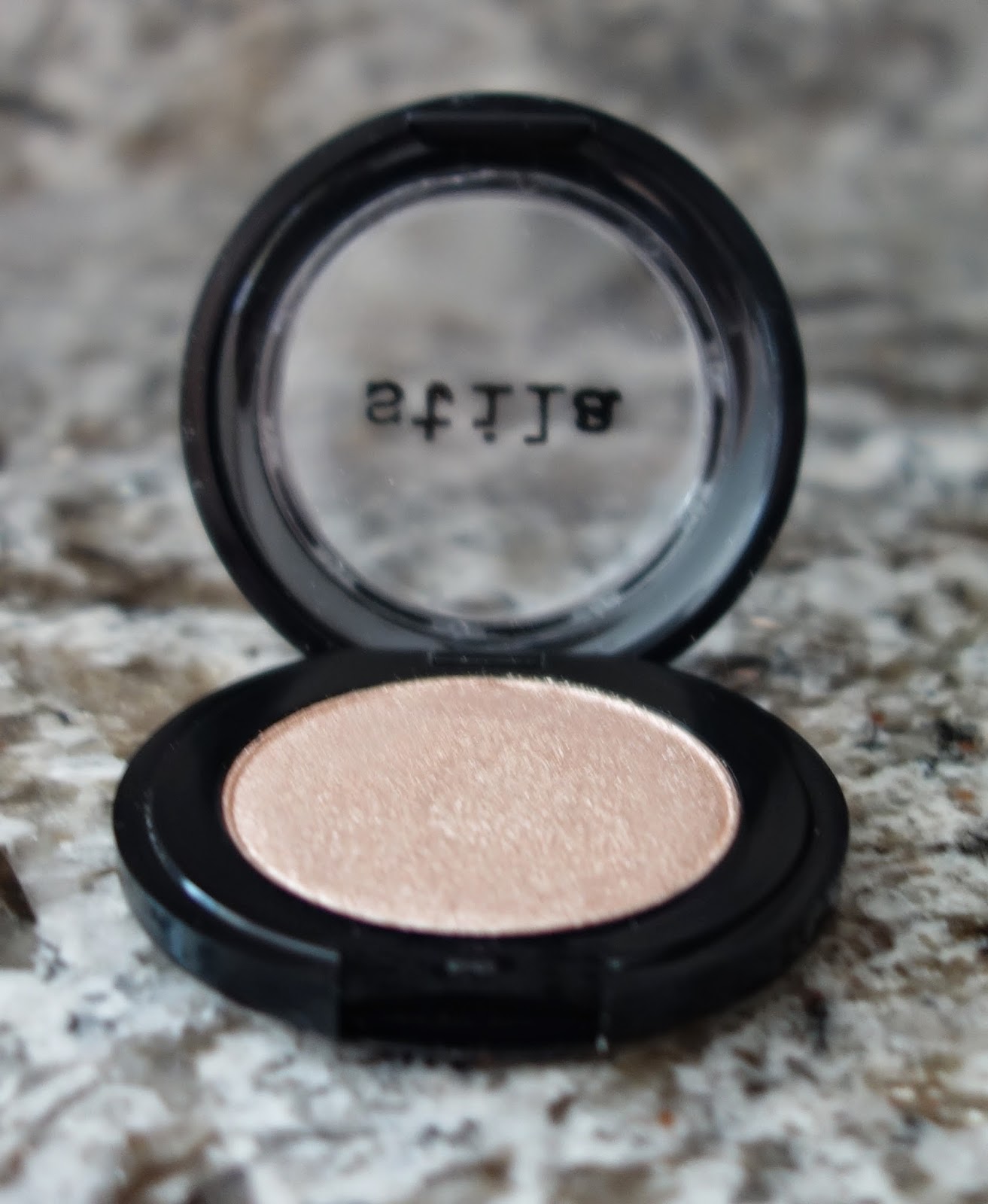 Tall Blond and Tangled: Stila Kitten Eyeshadow