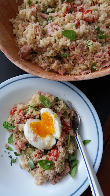 Salade quinoa thon et oeuf mollet;plat léger et sain!
