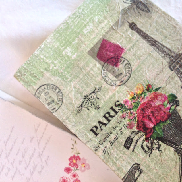 Decosurvintage: Percheros con decoupage