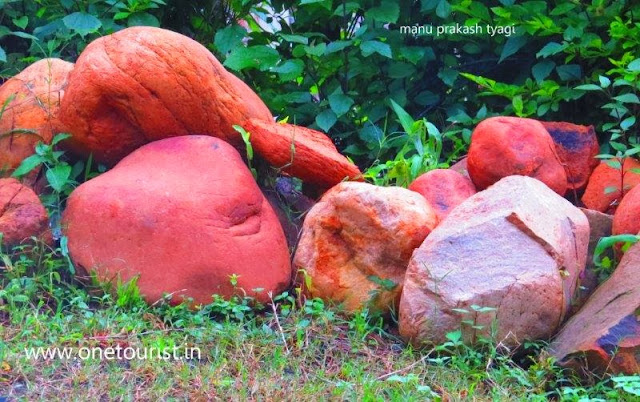 Colerful Stone ,रंगीले पत्थर 